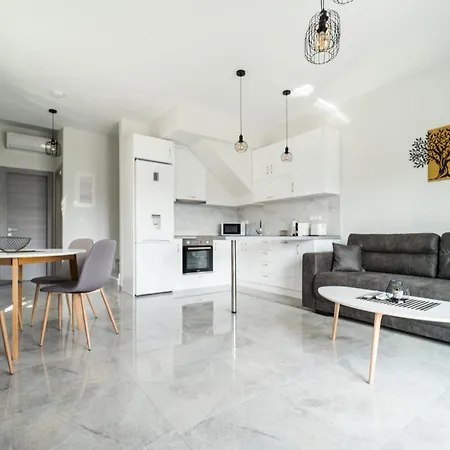 بيت للعطل Elko Luxury Maisonette - Private Pool - Sleeps 8