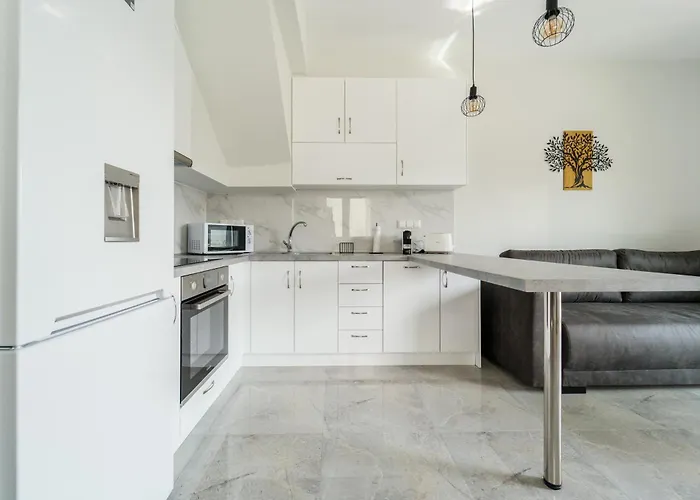 Elko Luxury Maisonette - Private Pool - Sleeps 8 度假居