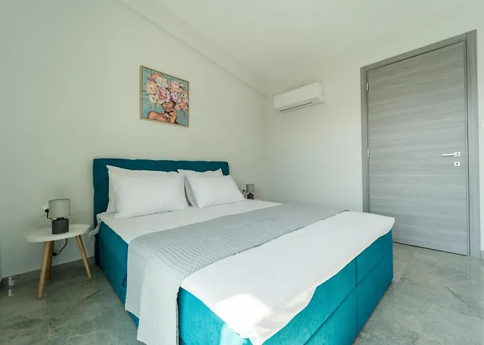 Elko Luxury Maisonette - Private Pool - Sleeps 8 度假居 Nea Iraklitsa