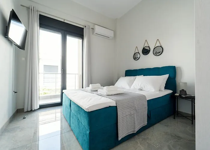 Elko Luxury Maisonette - Private Pool - Sleeps 8 度假居 Nea Iraklitsa